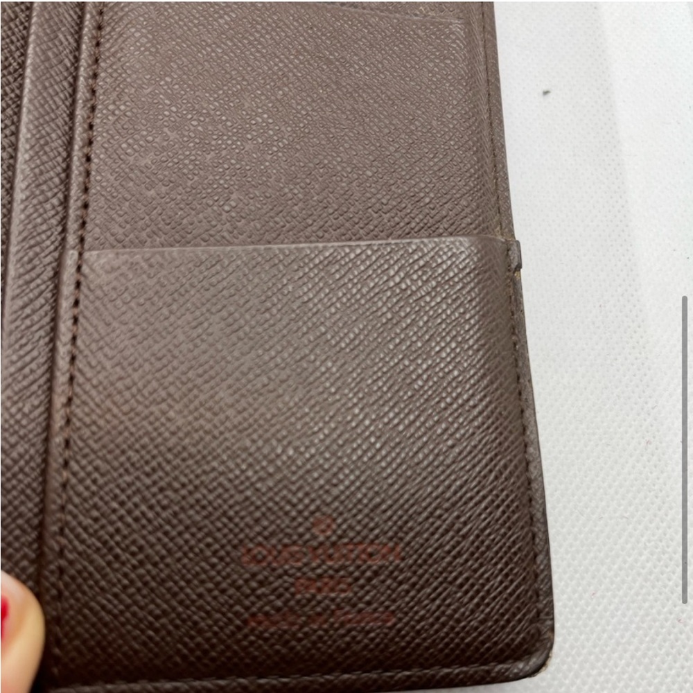 Louis Vuitton | Wallet - Picture 6 of 6